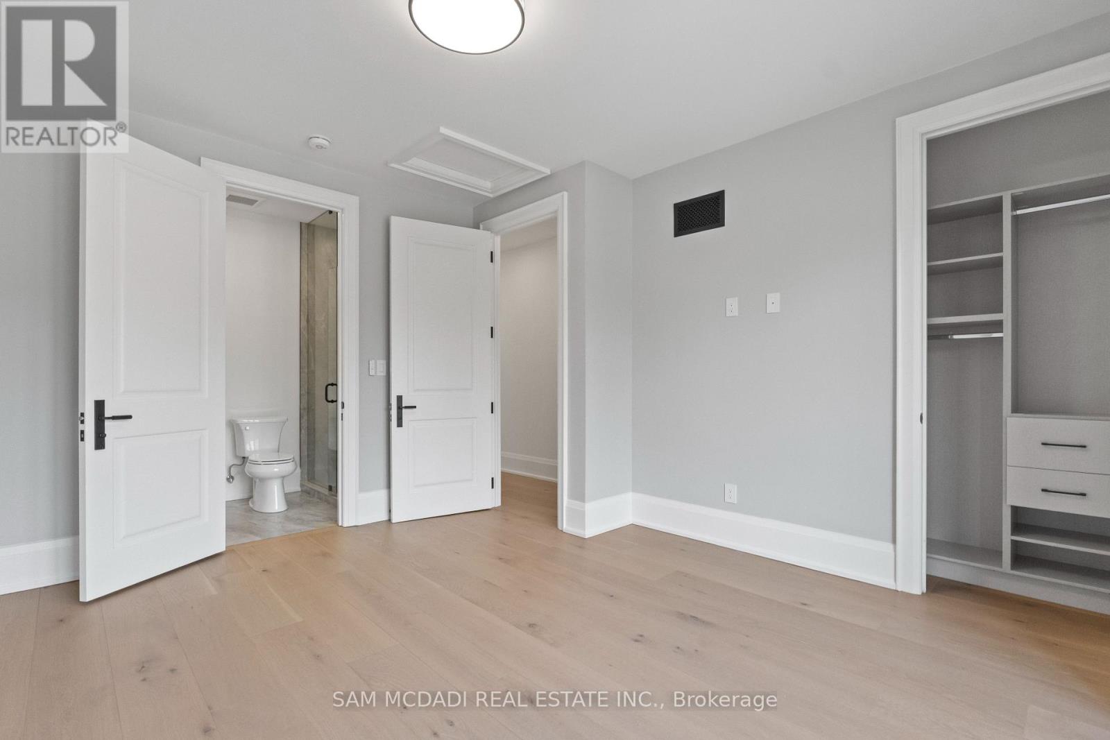 78 SOUTH KINGSWAY — photo 29