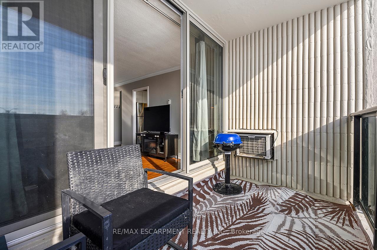 308 - 530 LOLITA GARDENS, Mississauga (Mississauga Valleys), Ontario, L5A3T2 — Photo 15