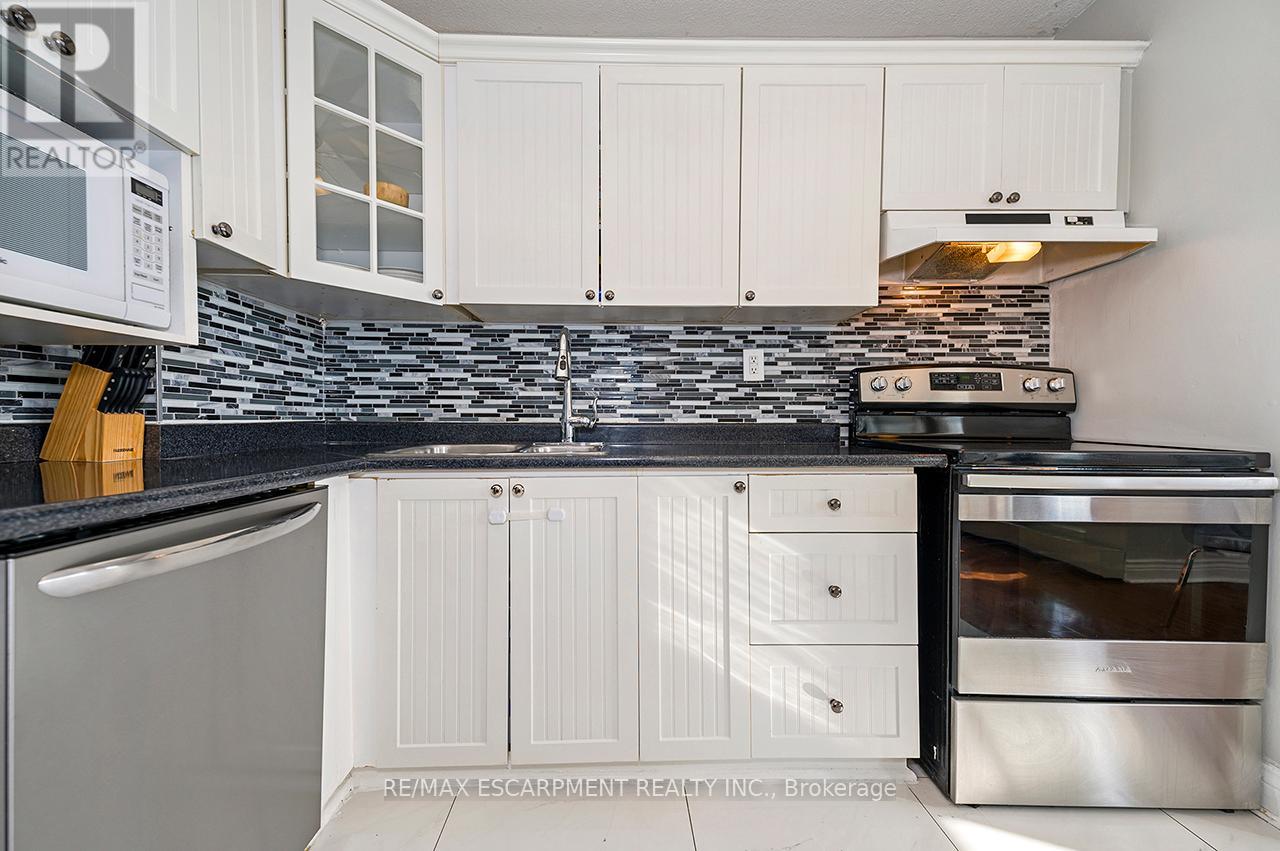 308 - 530 LOLITA GARDENS, Mississauga (Mississauga Valleys), Ontario, L5A3T2 — Photo 19