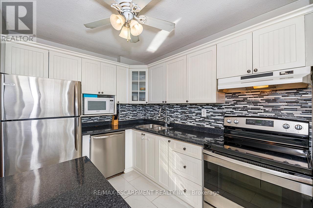 308 - 530 LOLITA GARDENS, Mississauga (Mississauga Valleys), Ontario, L5A3T2 — Photo 20
