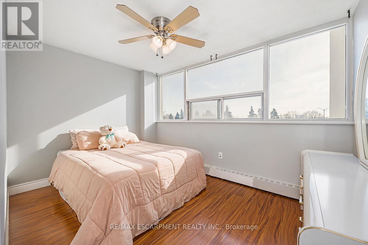 308 - 530 LOLITA GARDENS, Mississauga (Mississauga Valleys), Ontario, L5A3T2 — Photo 26
