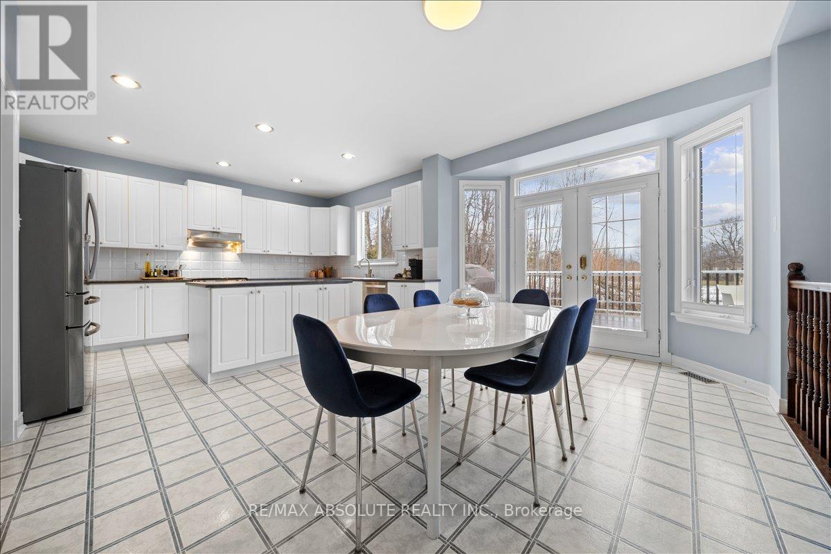 72 KENINS CRESCENT — photo 14