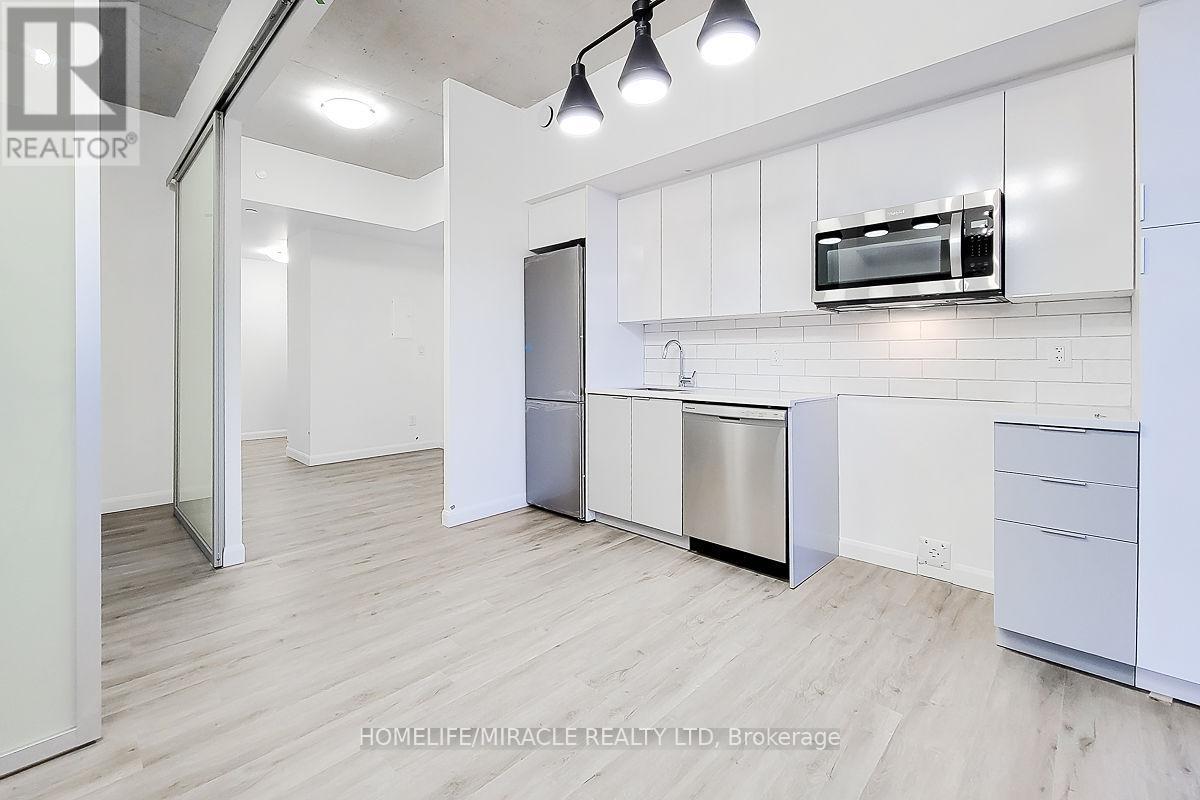 #609 7 ERIE AVENUE - 14