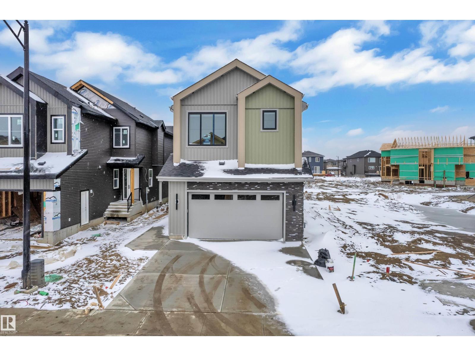 8790 Mayday LN SW, Edmonton