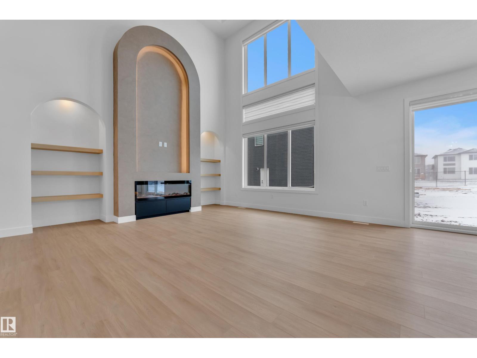 8790 Mayday LN SW, Edmonton