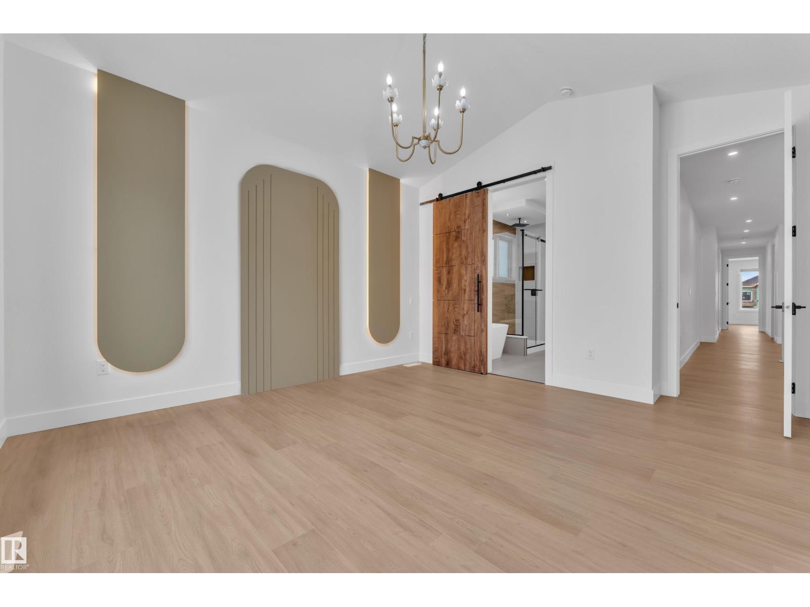 8790 Mayday LN SW, Edmonton