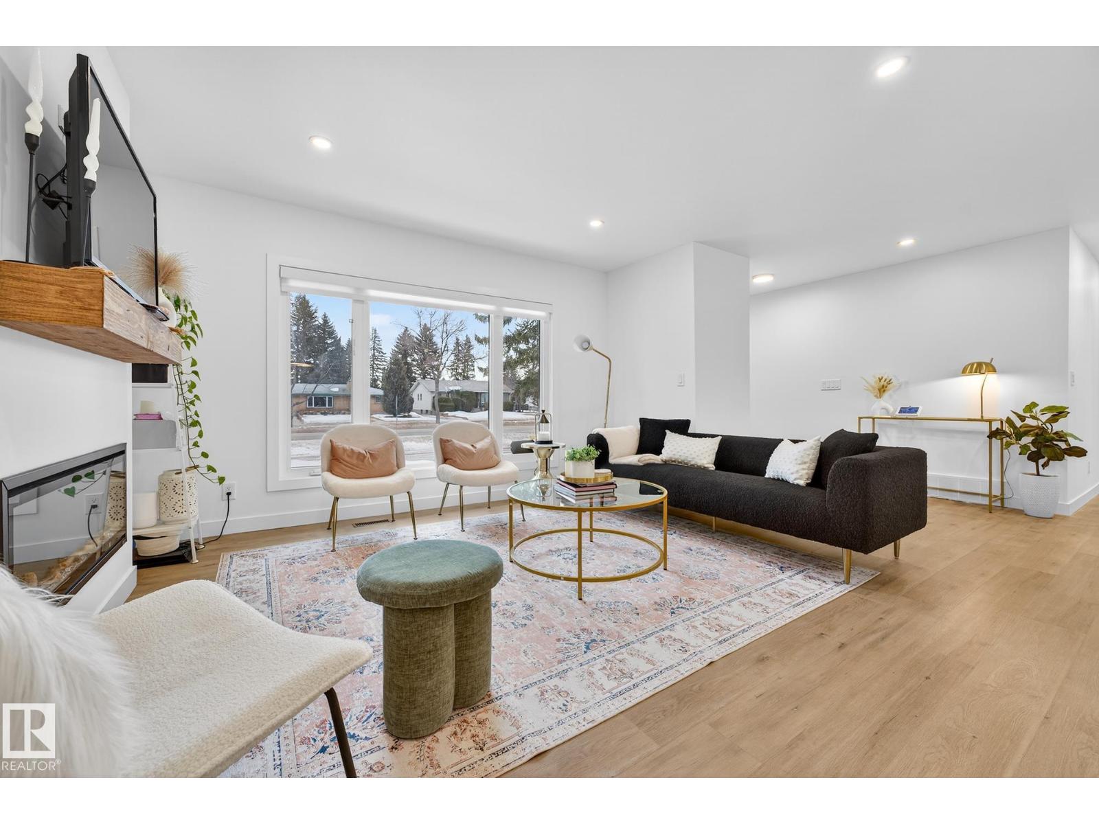 8604 142 ST NW, Edmonton