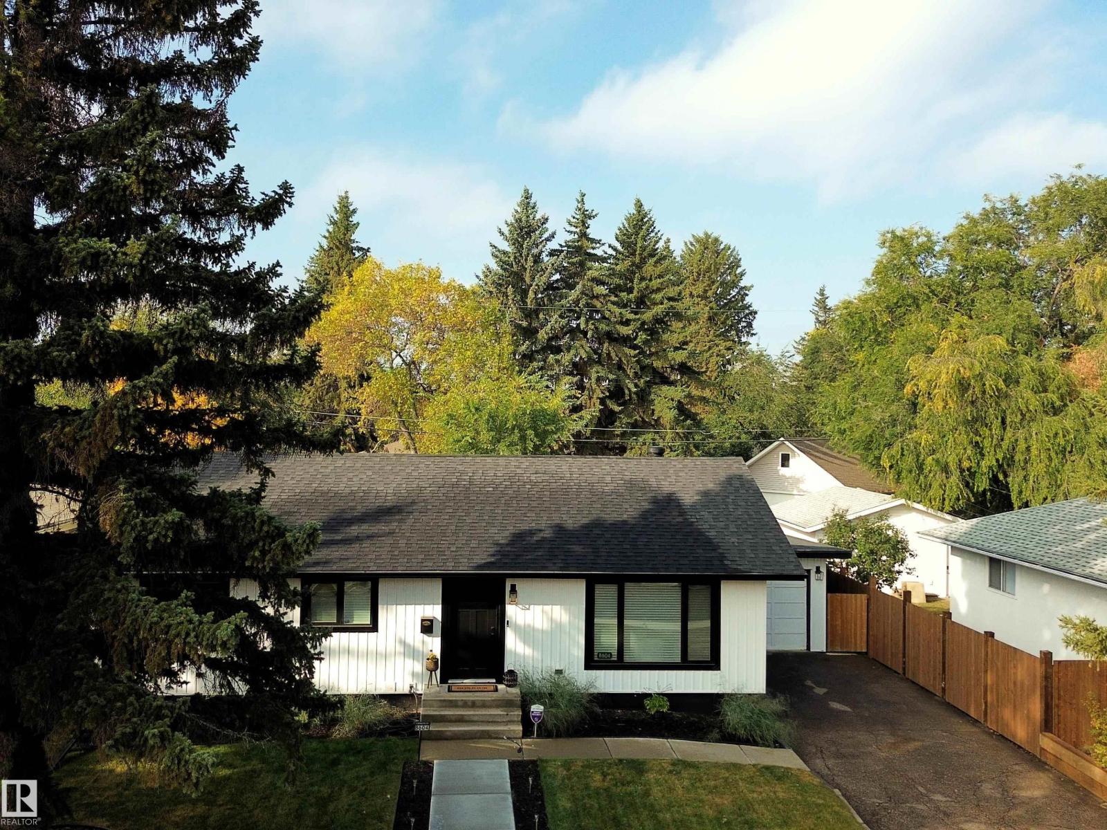 8604 142 ST NW, Edmonton