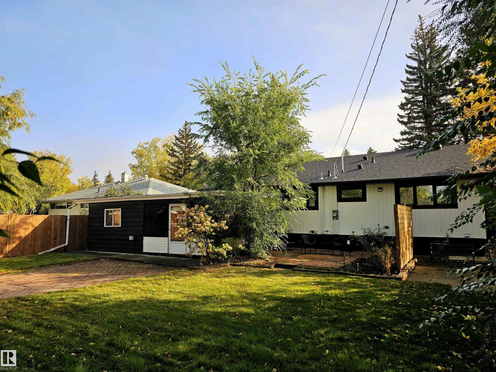 8604 142 ST NW, Edmonton