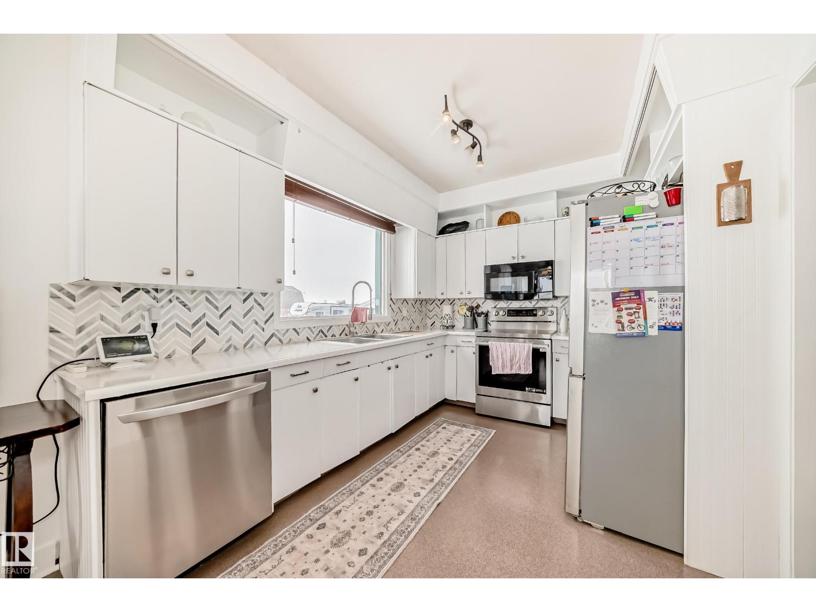 24523 TWP ROAD 582, Rural Sturgeon County