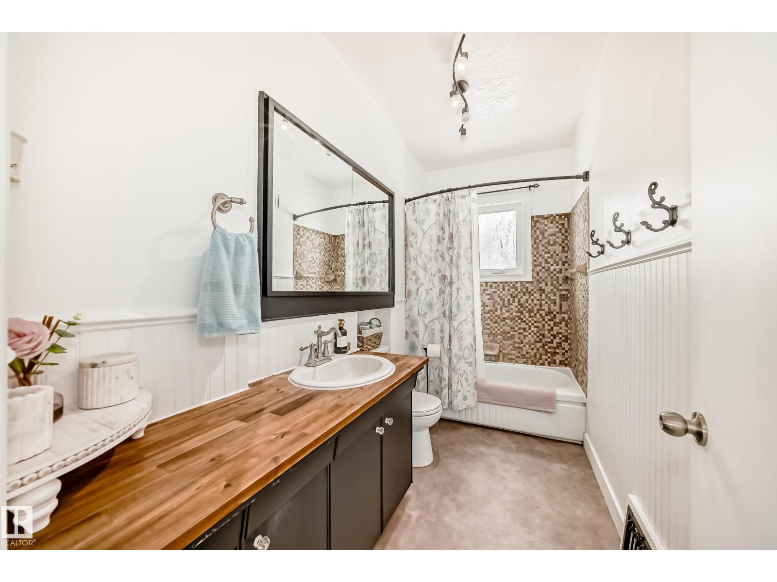 24523 TWP ROAD 582, Rural Sturgeon County