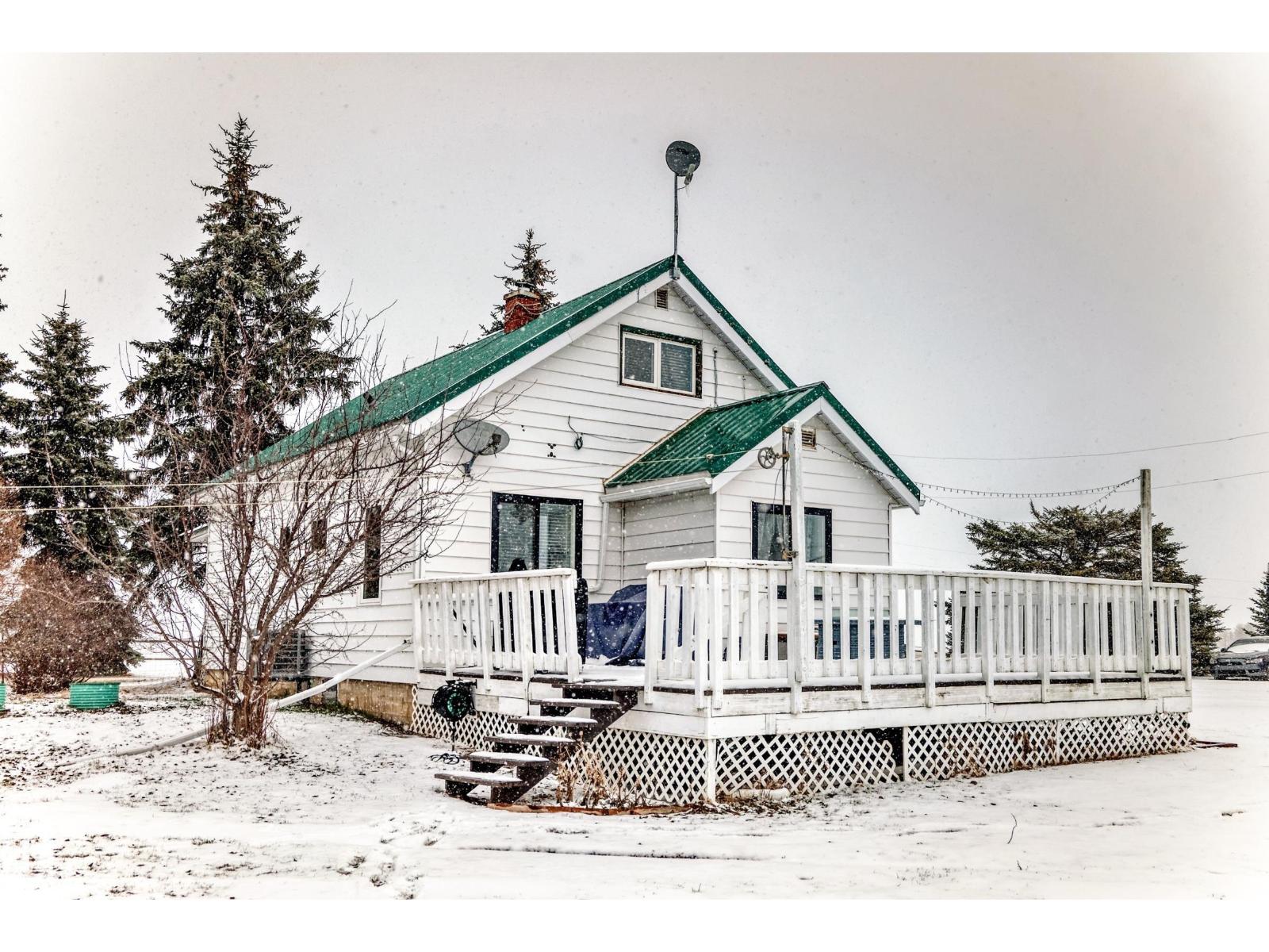 24523 TWP ROAD 582, Rural Sturgeon County