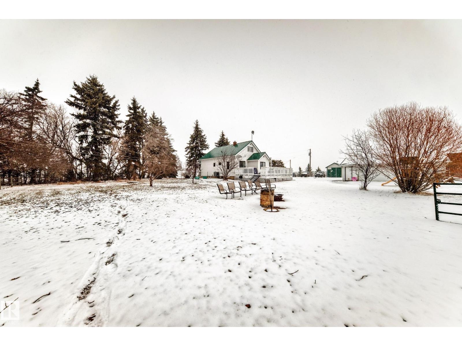 24523 TWP ROAD 582, Rural Sturgeon County