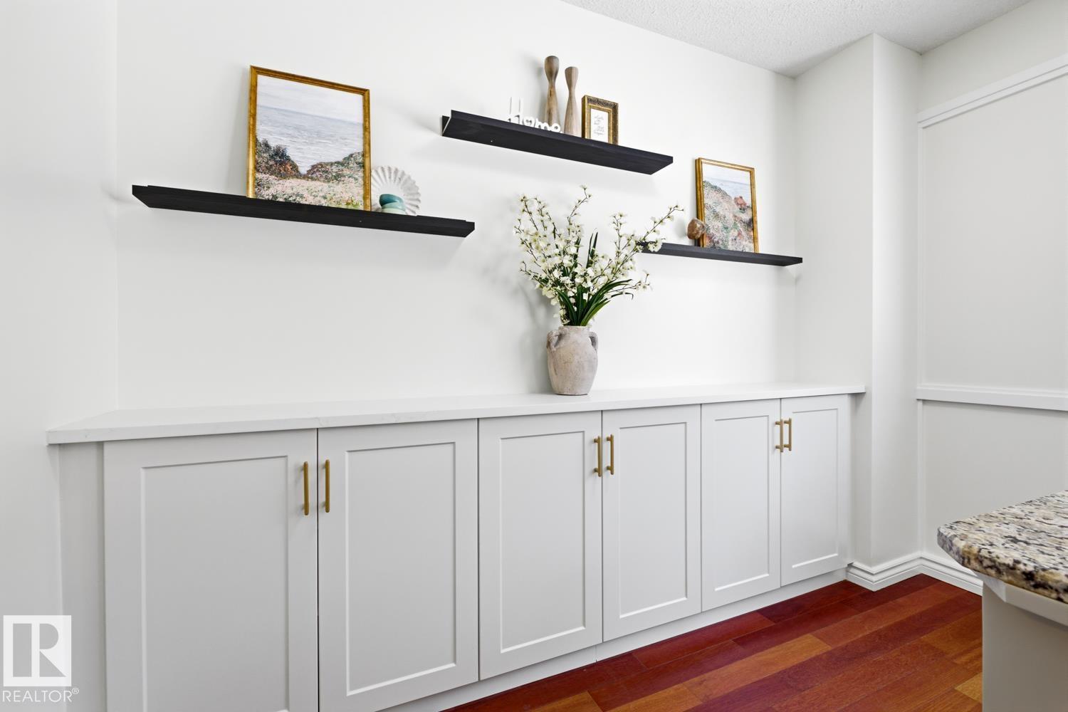 413 VILLAGE ON THE GREEN GR NW, Edmonton