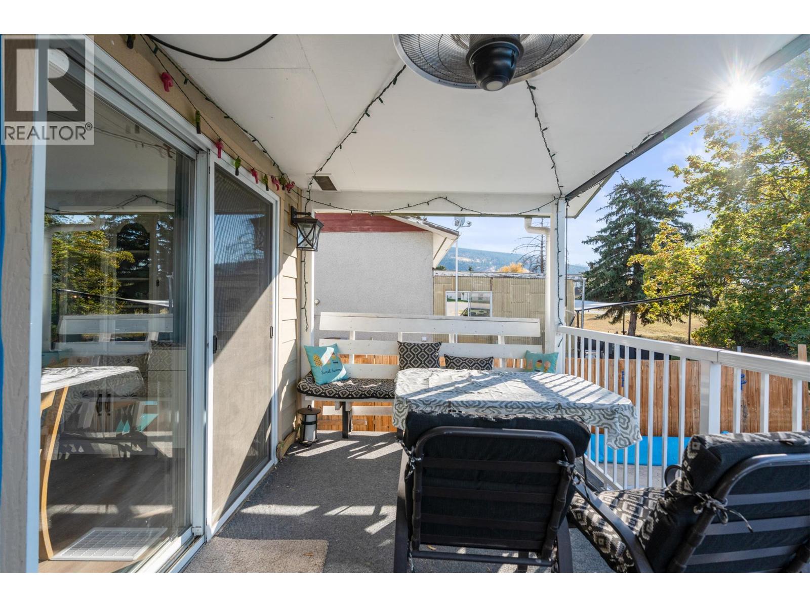 1400 30 Avenue - 12