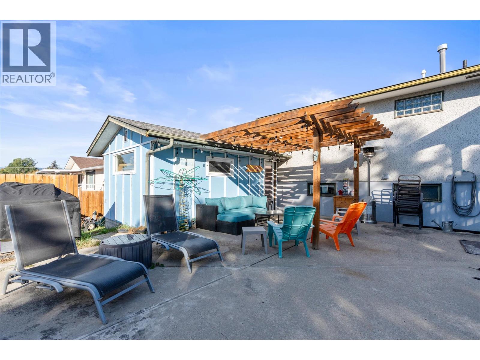 1400 30 Avenue - 37