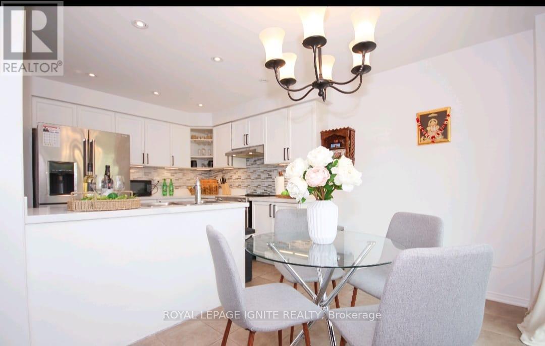 66 WESTRAY CRESCENT — photo 12