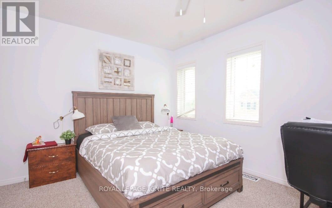 66 WESTRAY CRESCENT — photo 13