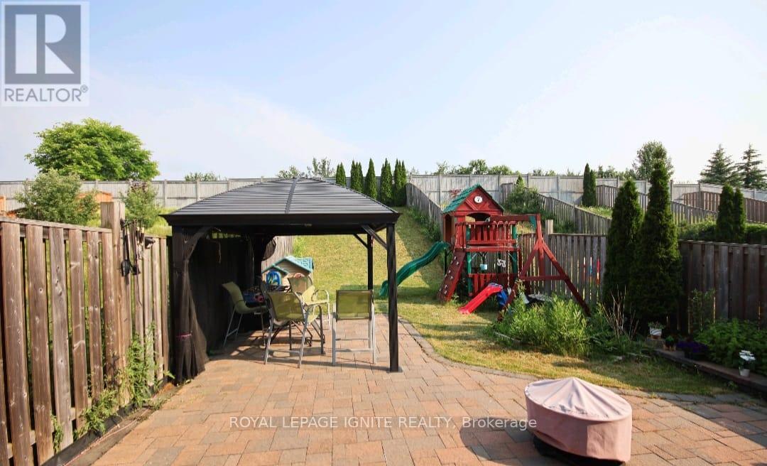 66 WESTRAY CRESCENT — photo 23