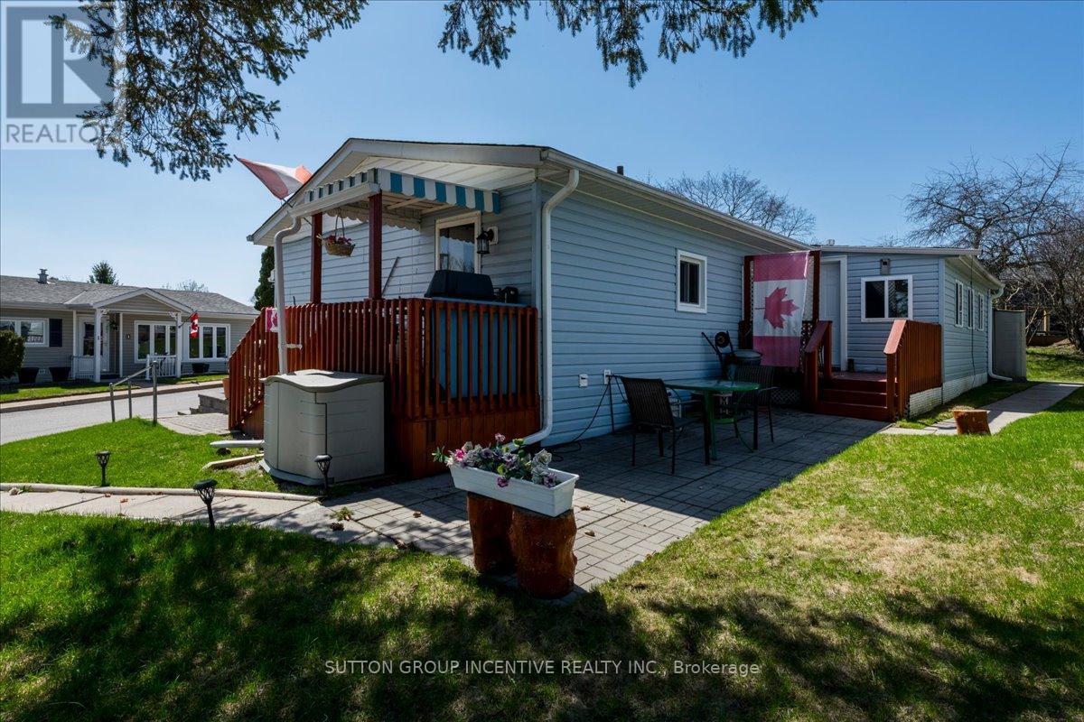 2 MIMOSA CRESCENT - 20