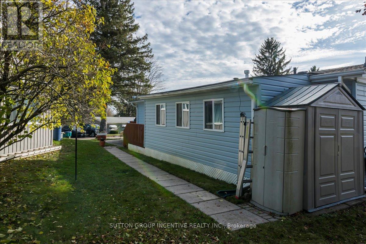 2 MIMOSA CRESCENT - 28