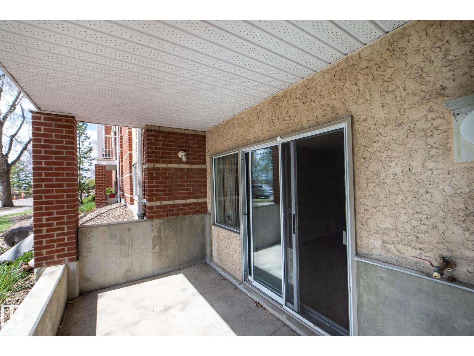 #112 11716 100 AV NW, Edmonton