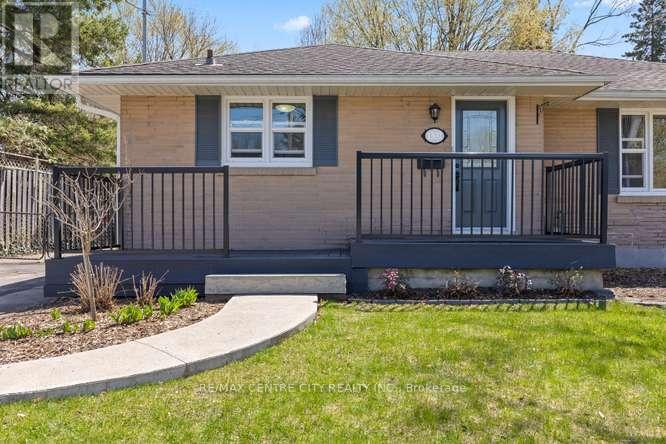 1302 NORMAN AVENUE - 4