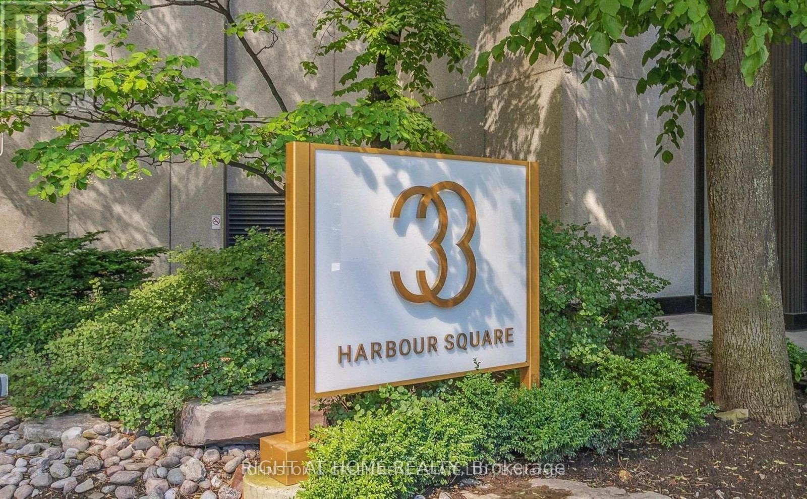 #1803 33 HARBOUR SQUARE - 1