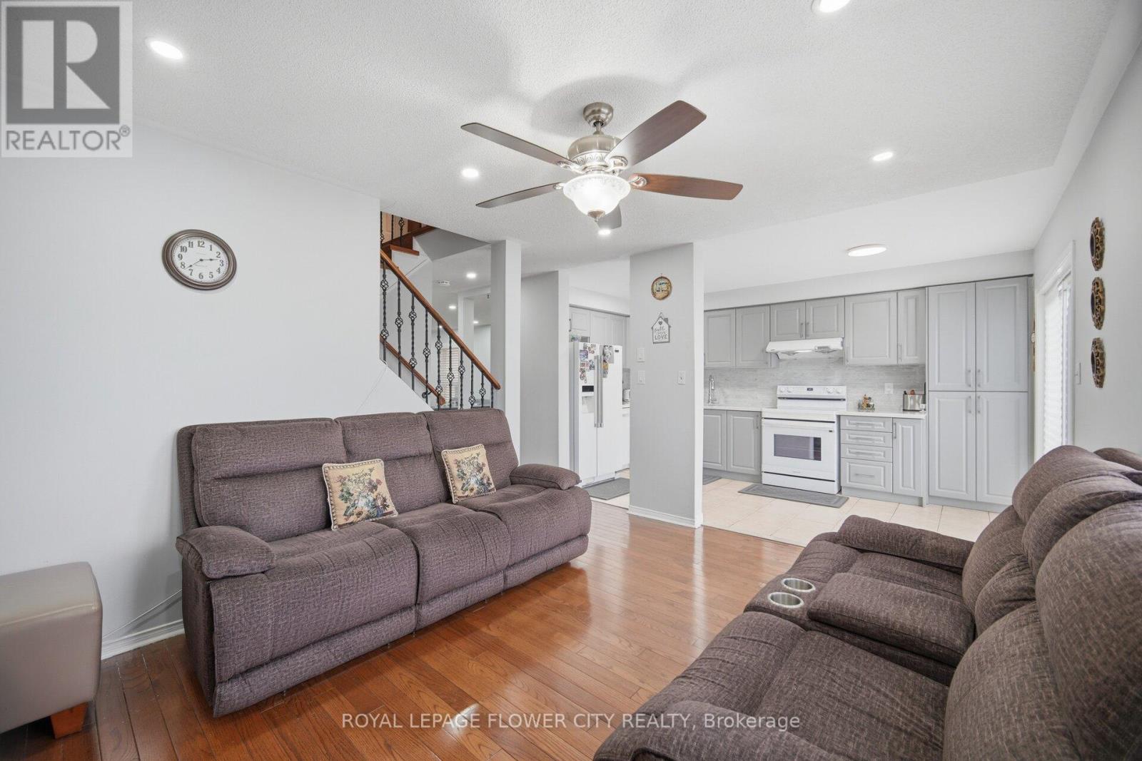 30 RIDGEFIELD COURT — photo 24