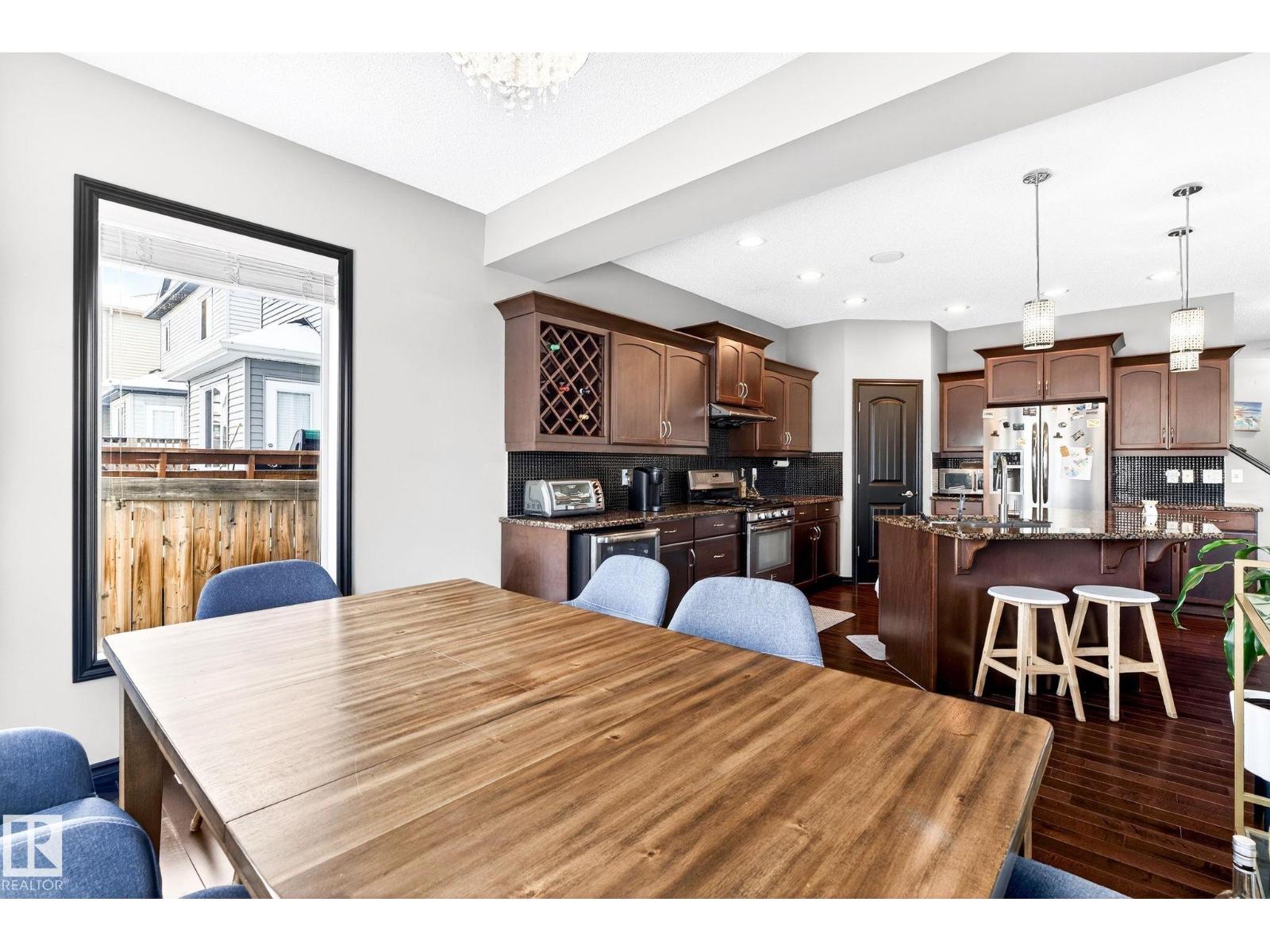 1121 59A ST SW, Edmonton