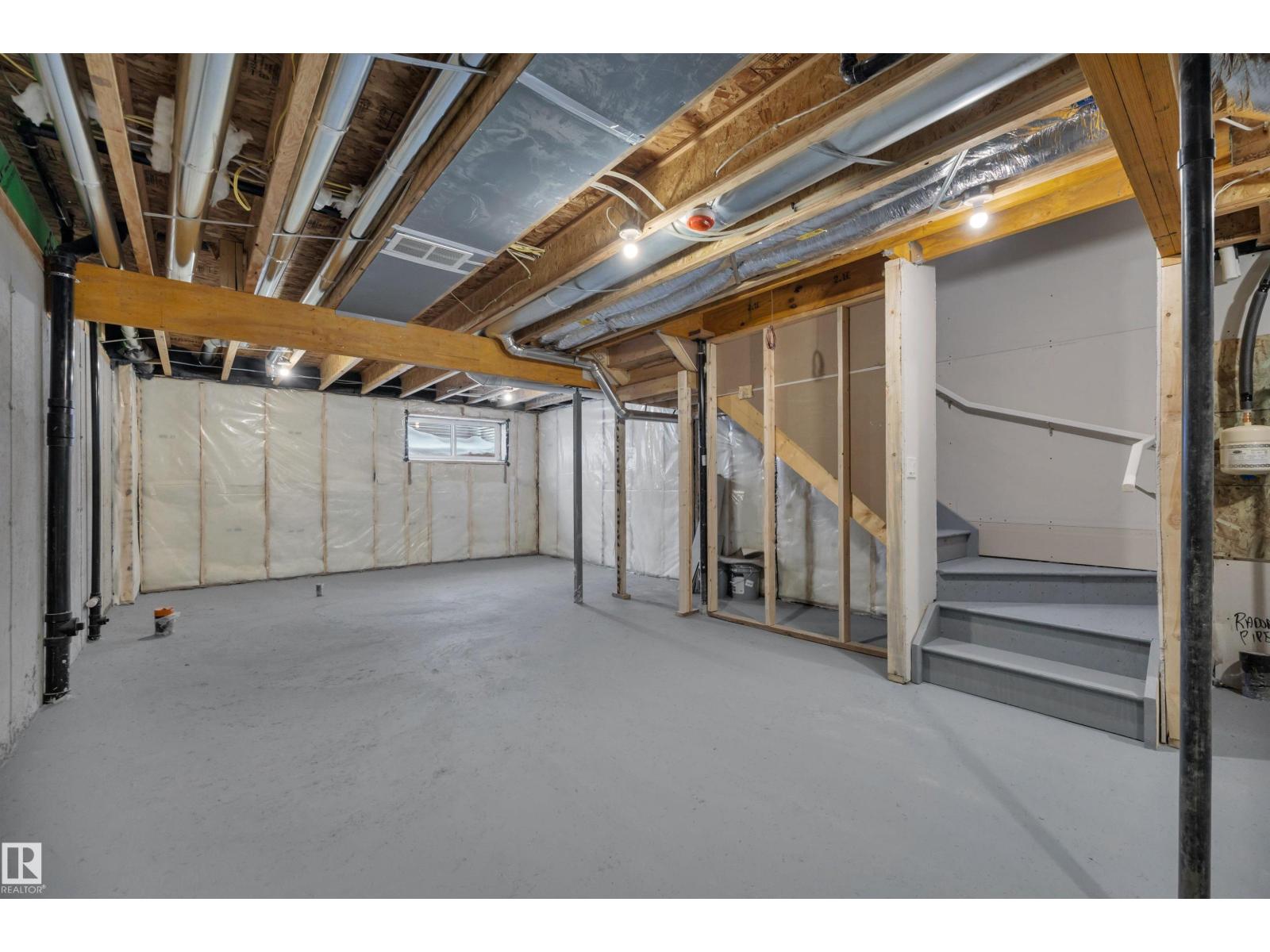 5631 Hawthorn WY SW SW, Edmonton