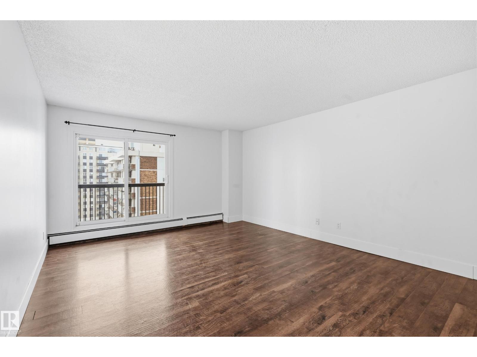 #1003 9929 113 ST NW NW, Edmonton