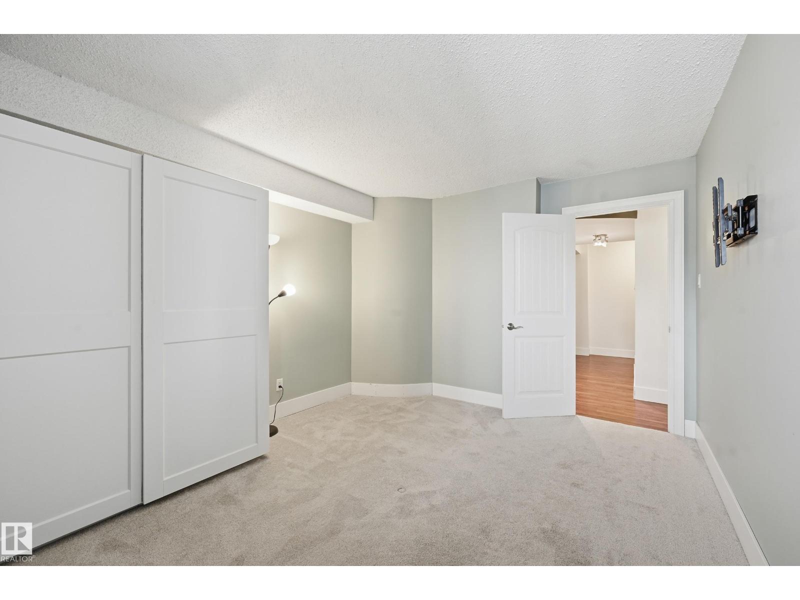 #1003 9929 113 ST NW NW, Edmonton