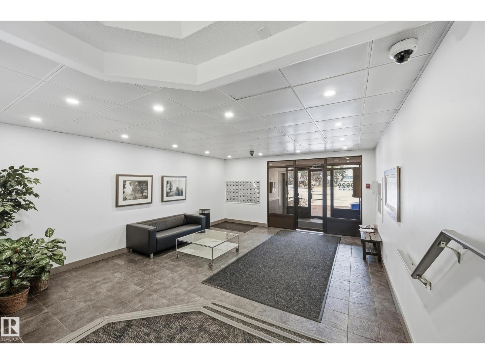 #1003 9929 113 ST NW NW, Edmonton