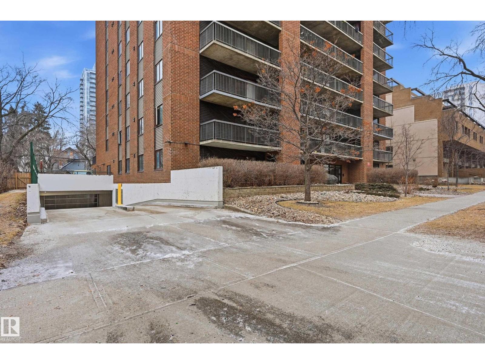 #1003 9929 113 ST NW NW, Edmonton