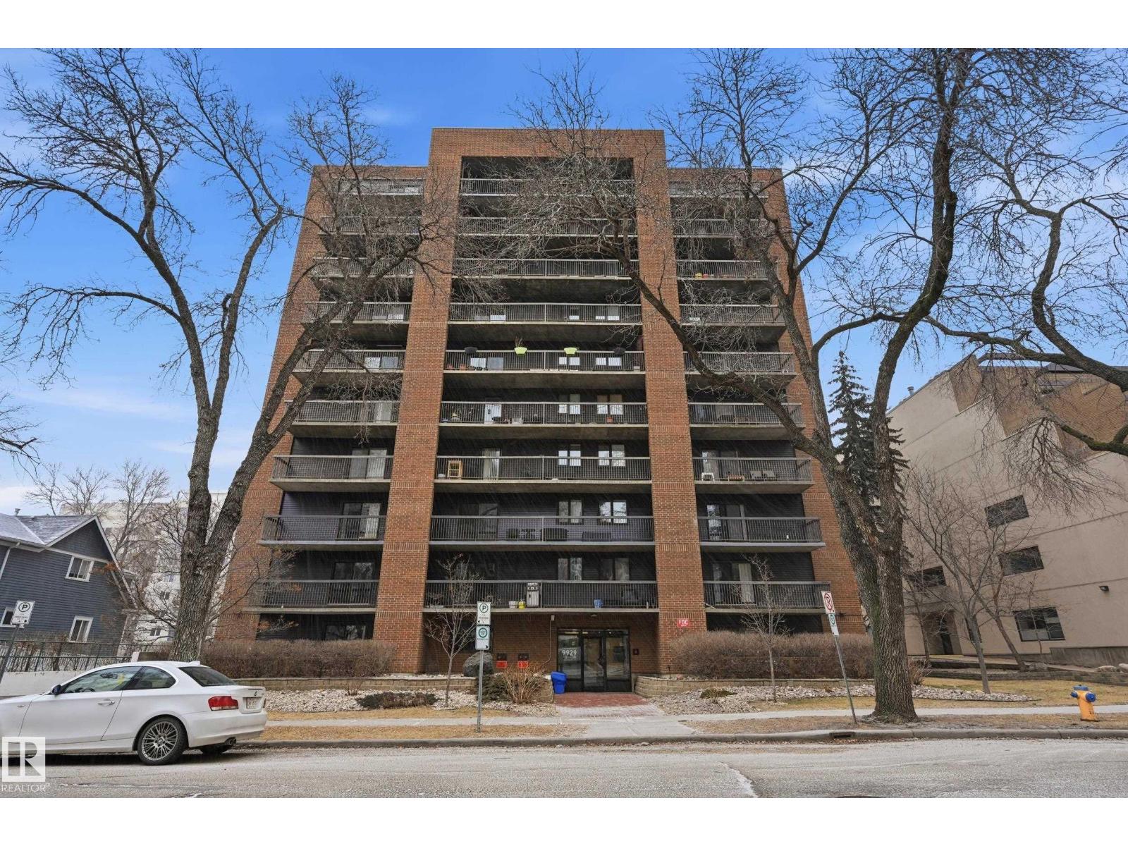 #1003 9929 113 ST NW NW, Edmonton