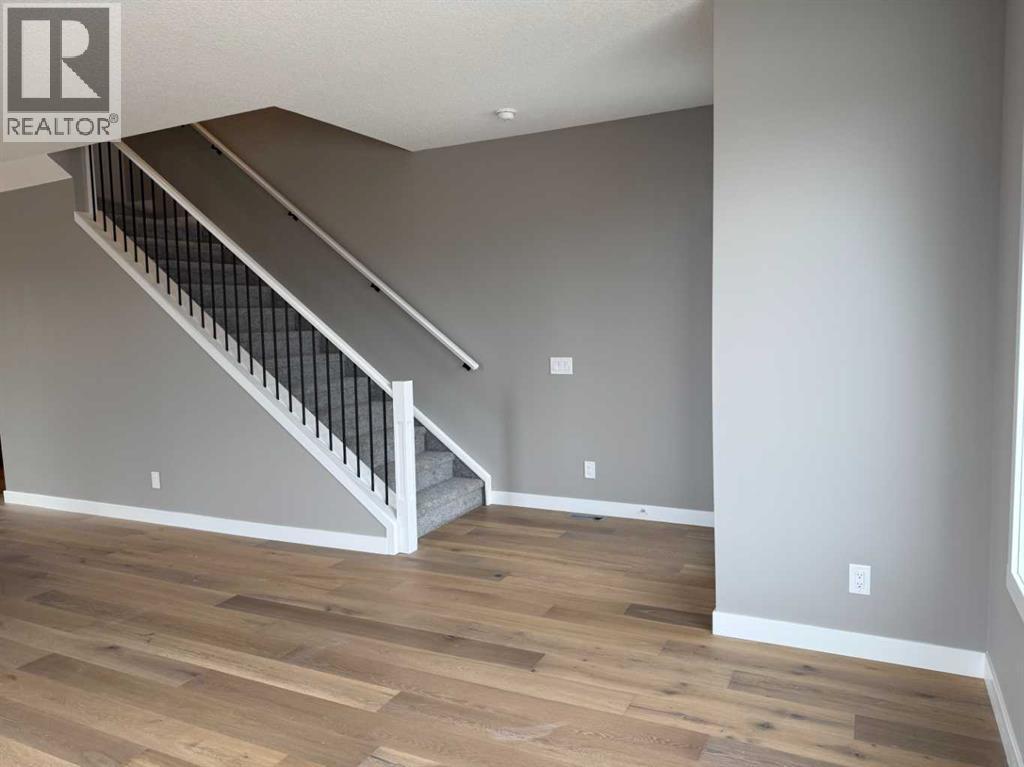 24 Sundown Place, Cochrane