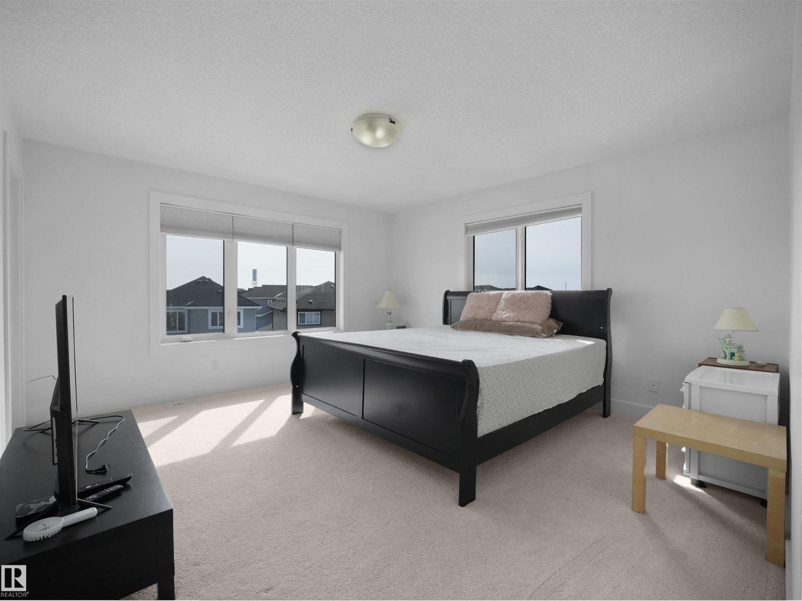 4231 CHARLES CL SW - 46