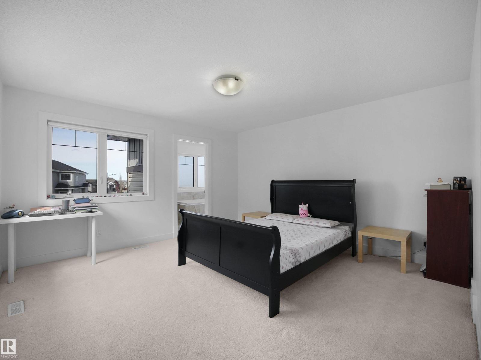 4231 CHARLES CL SW - 40