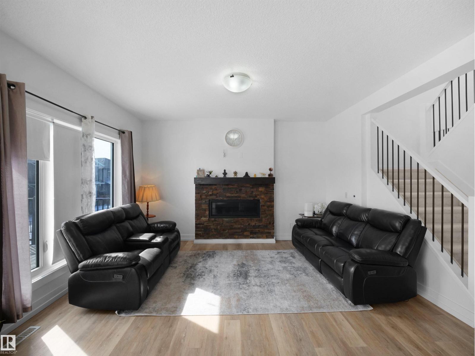 4231 CHARLES CL SW - 34