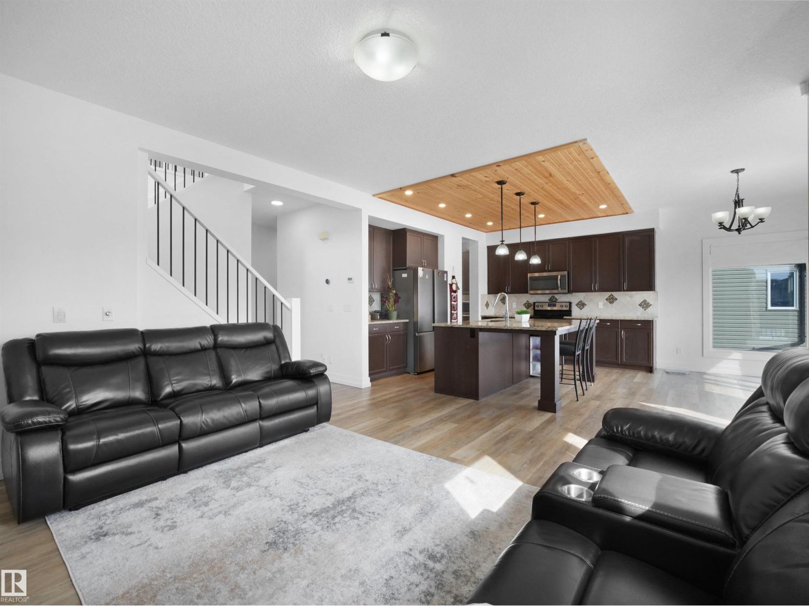 4231 CHARLES CL SW - 36