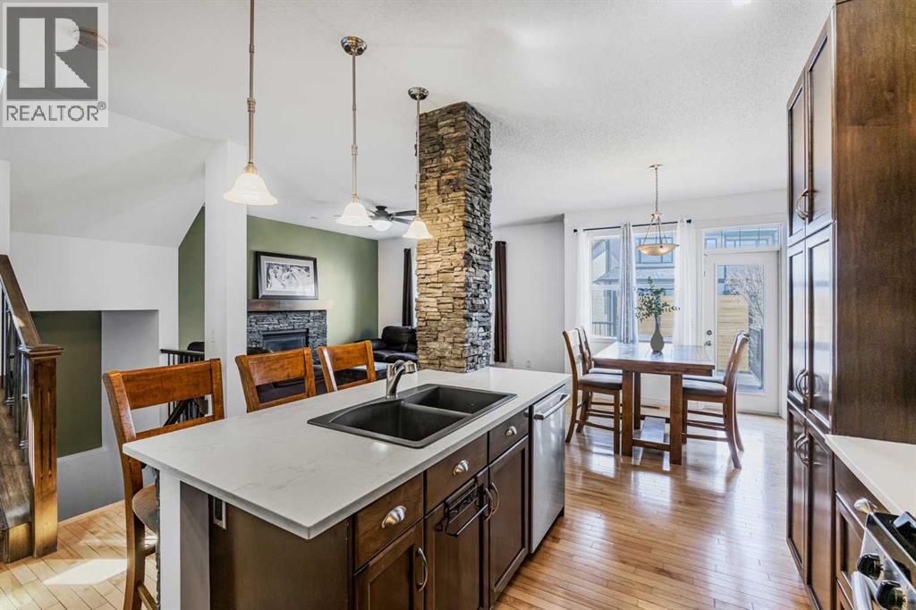 76 Heritage Hill, Cochrane