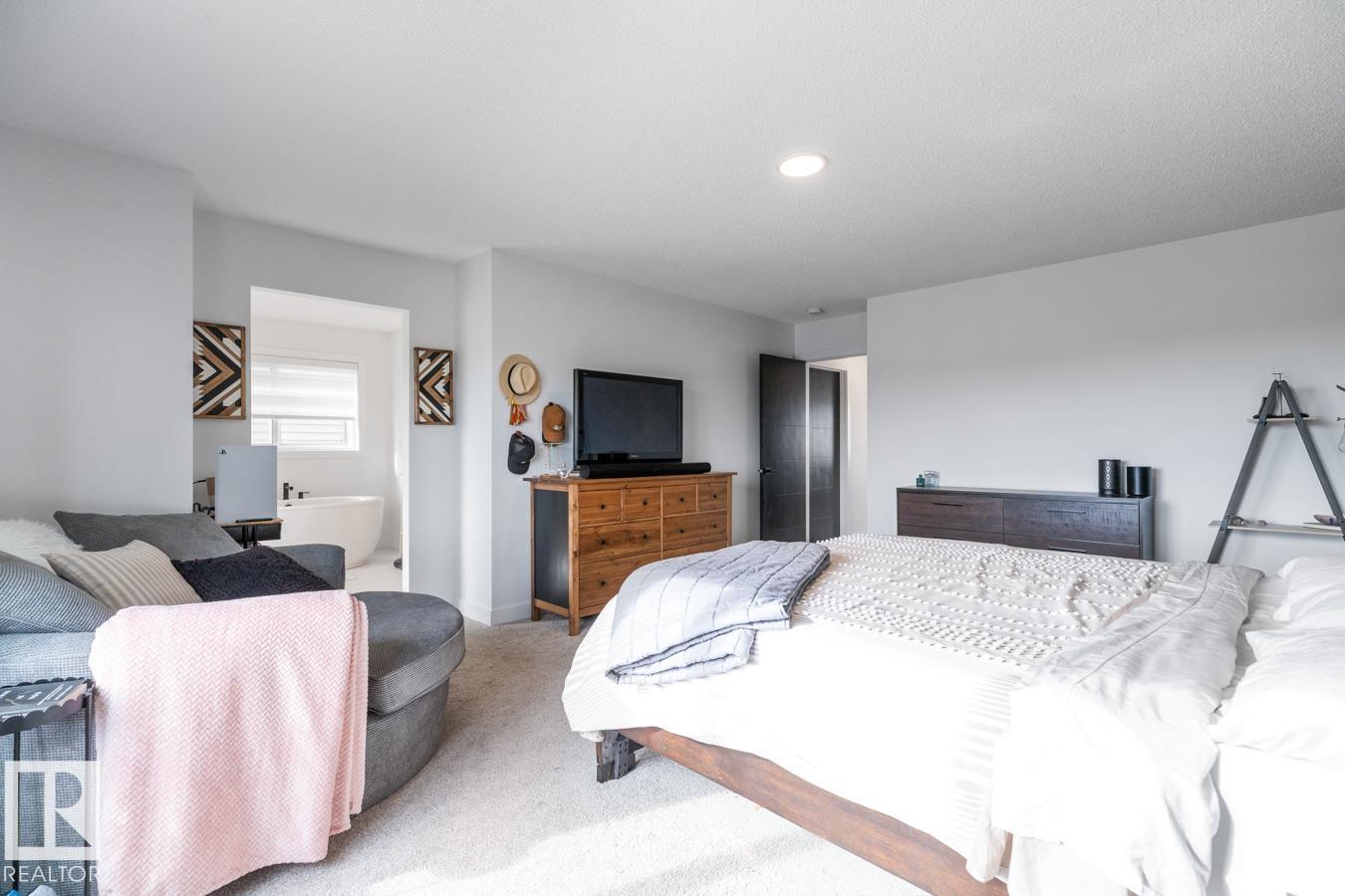 19147 22 AV NW - 30