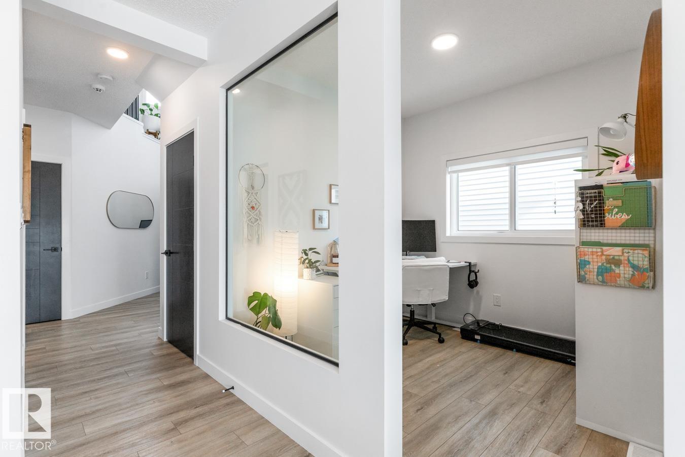 19147 22 AV NW - 20