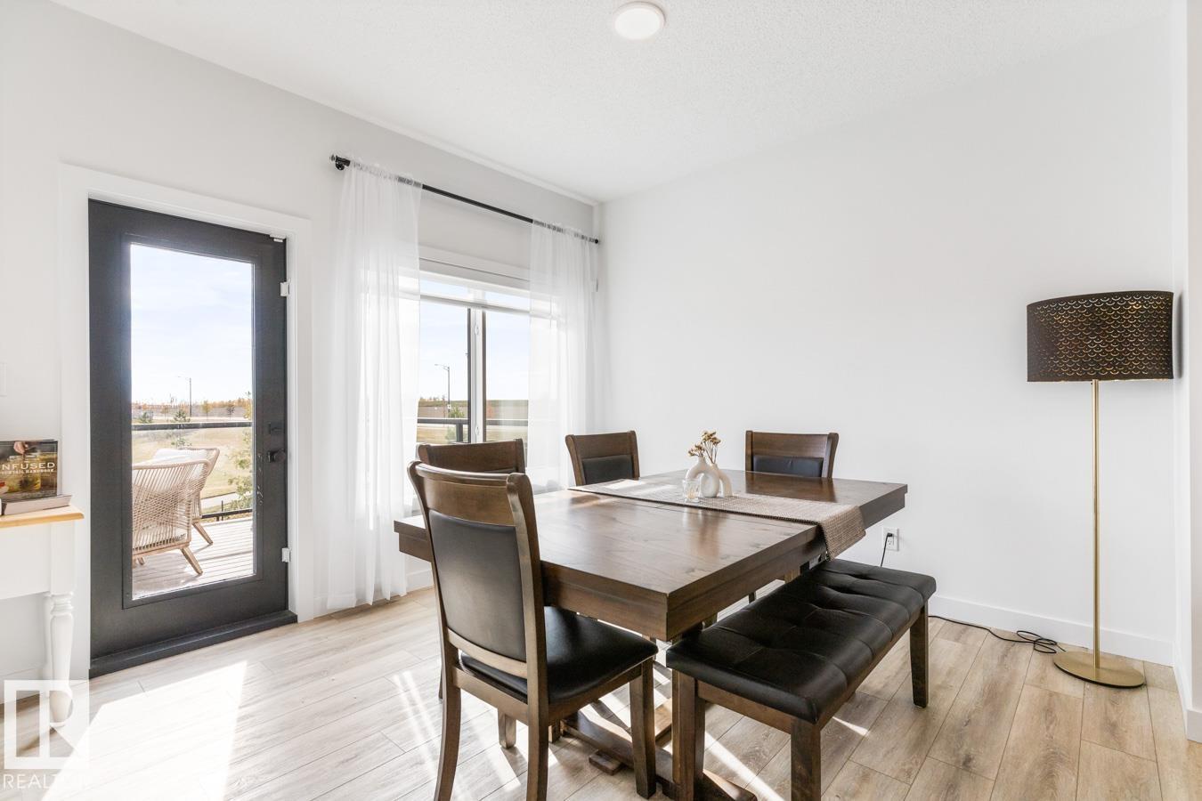 19147 22 AV NW - 14