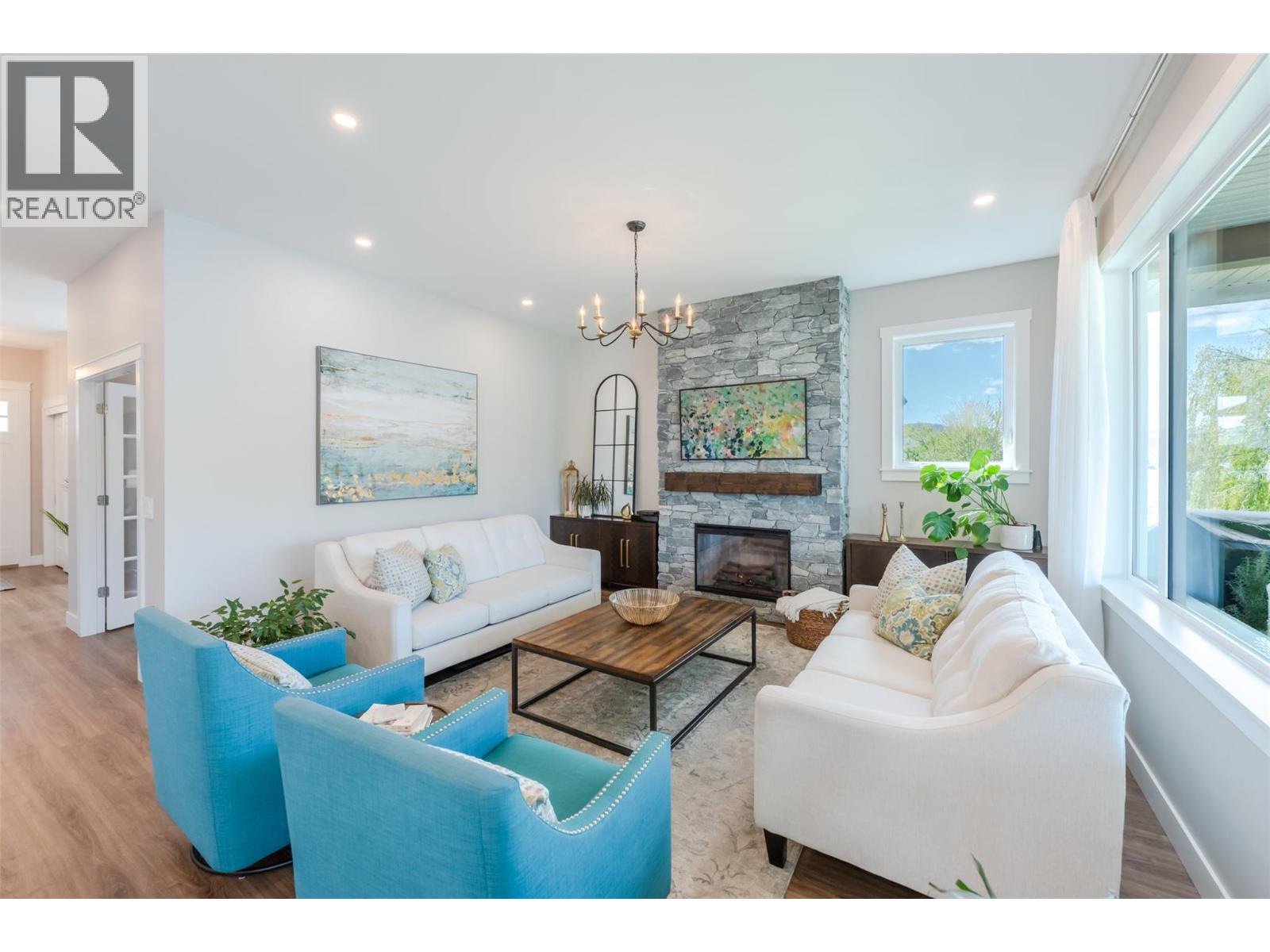 7030 Tucelnuit Drive, Oliver