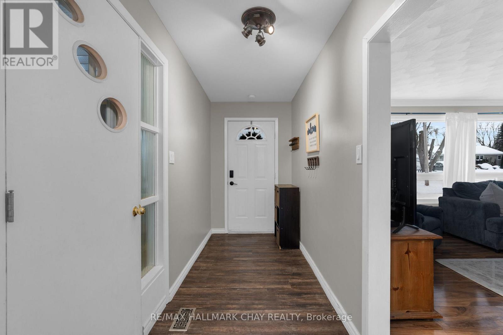 232 SUPERIOR STREET - 5