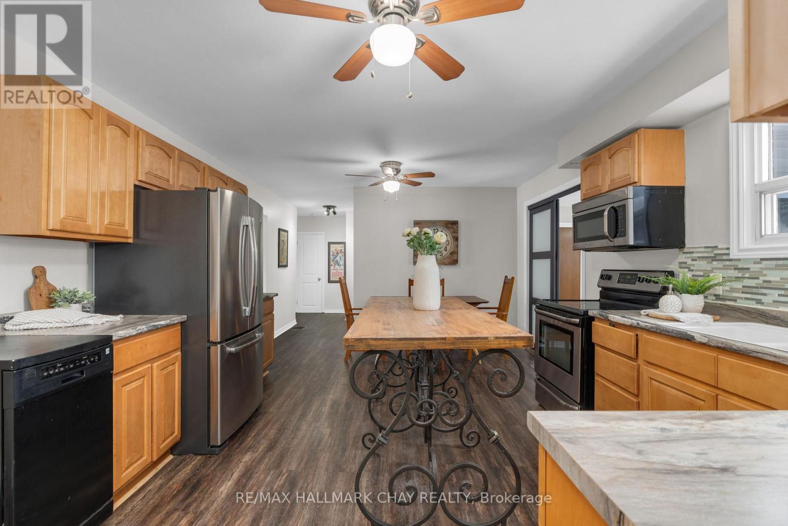 232 SUPERIOR STREET - 7