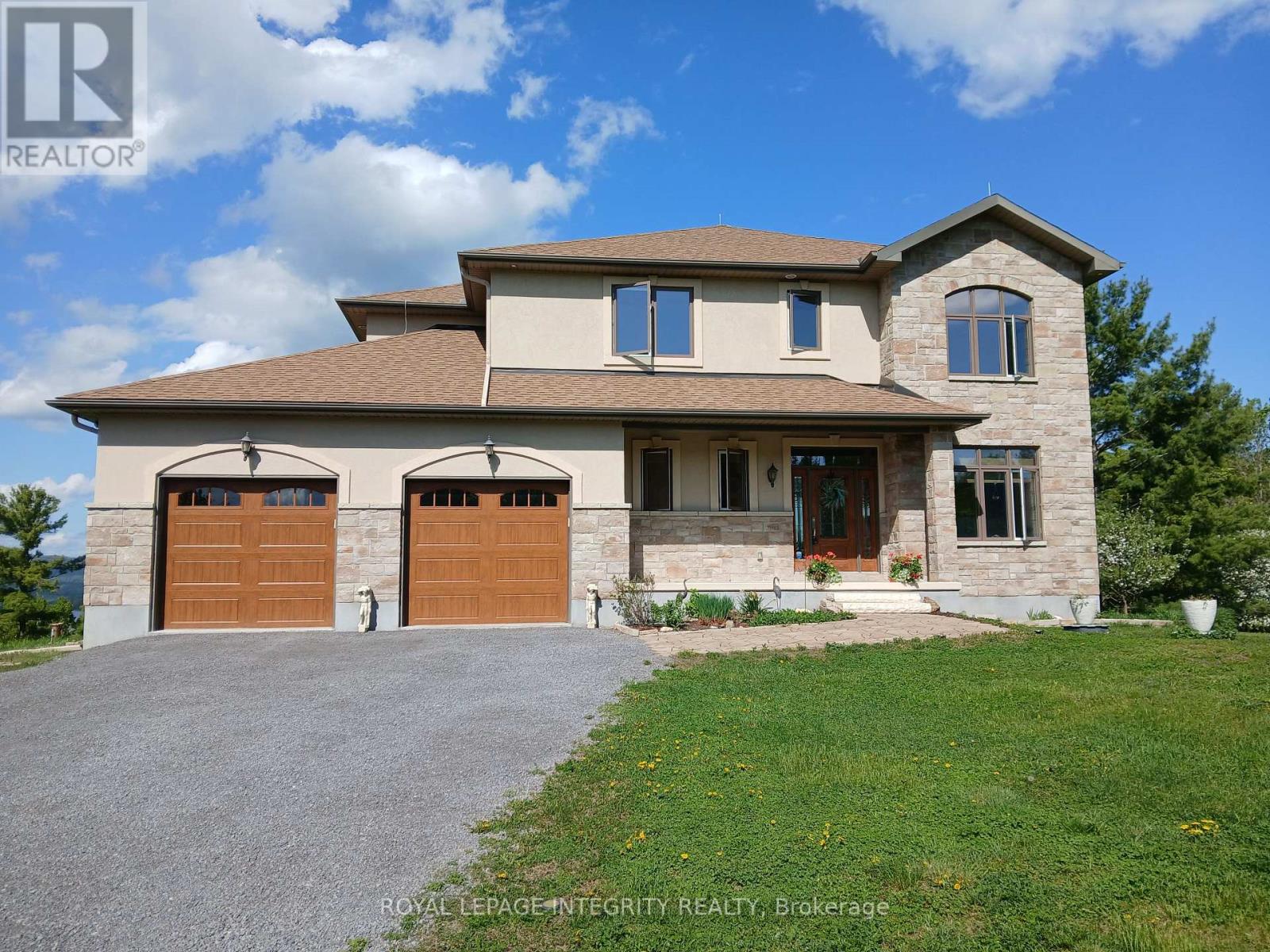 3052 STONERIDGE ROAD - 1