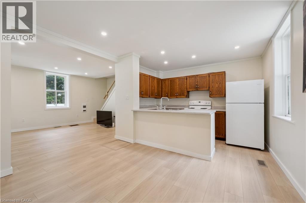 46 WELLINGTON ROAD 19 — photo 12